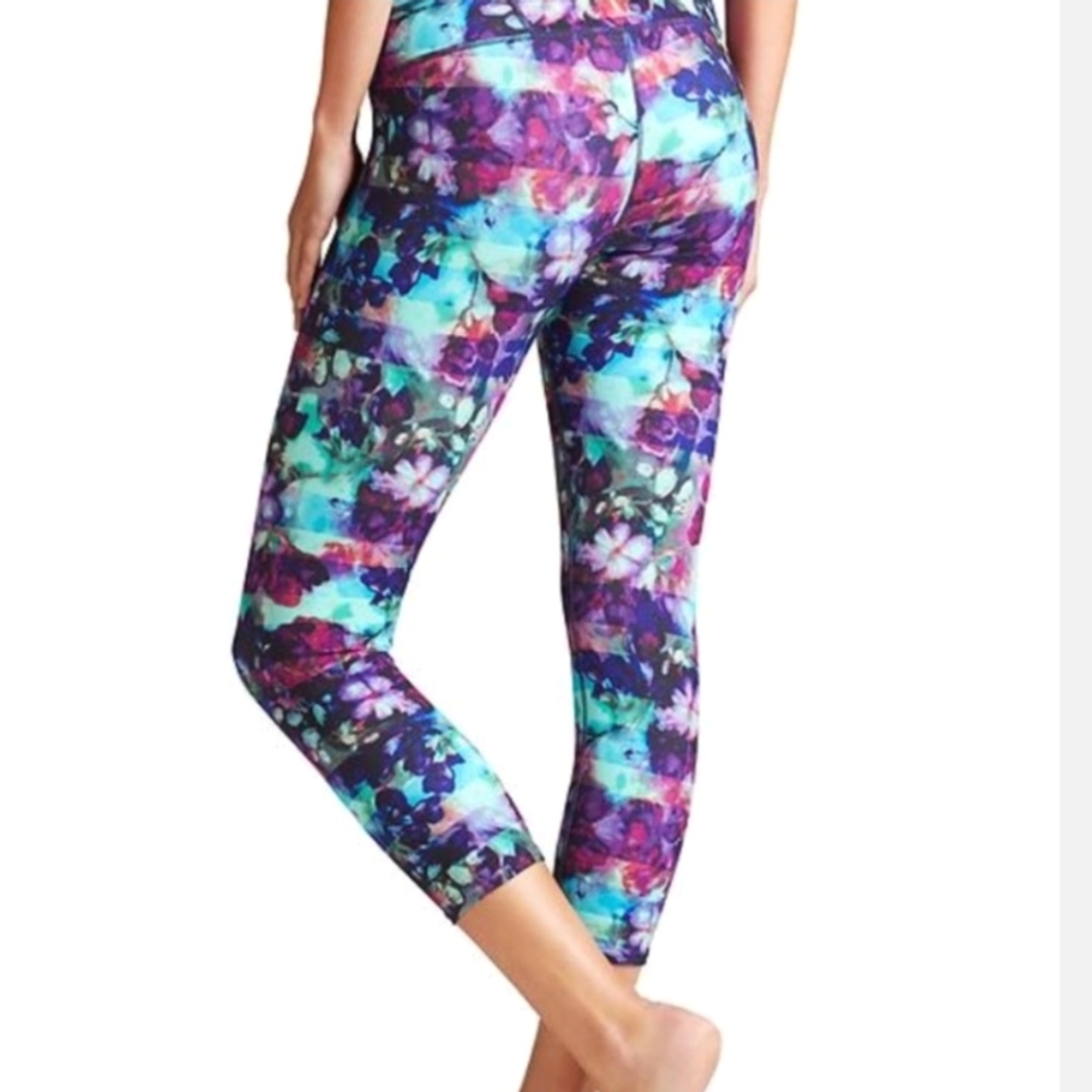 Athleta Fade Sonar floral capri leggings women's size XS